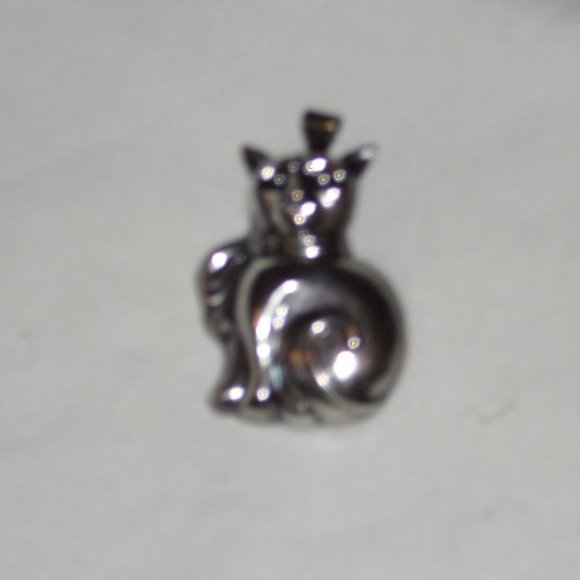 Cat broach and pendant -silver 2 inches-vintage - Picture 1 of 1